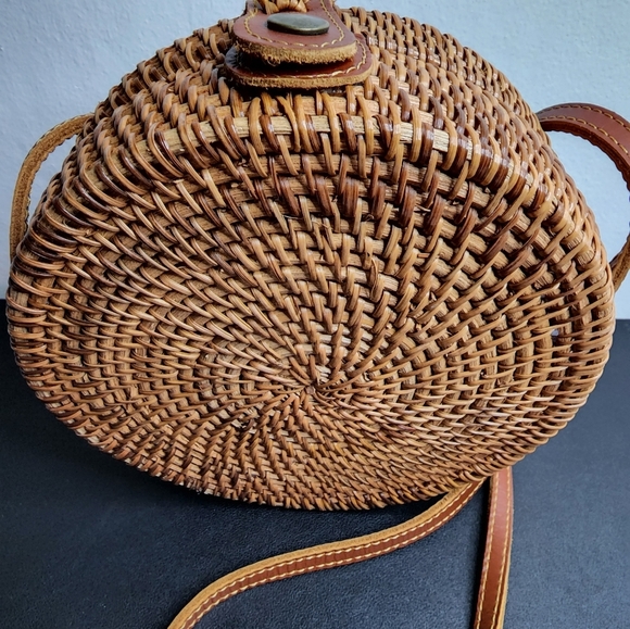 Brown Woven Round Crossbody Bag - Picture 2 of 5